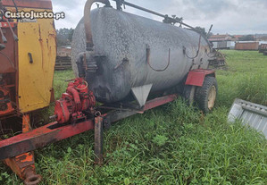 Cisterna agricola usada de 3000 litros