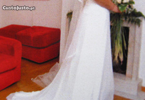 Vestido de noiva drapeado Pronovias