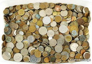Grande coleção de milhares de moedas antigas