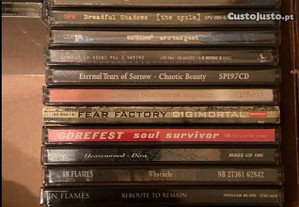 vários cds de heavy metal