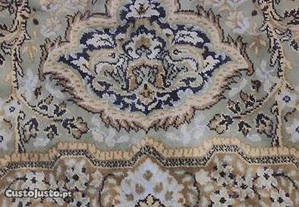 Tapete Isfahan Oriental - Verde e Castanho - Motivos Florais (300x400)