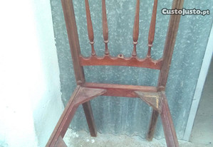 cadeira antiga p/restaurar