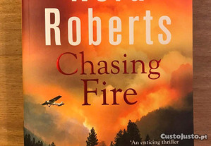 Chasing Fire - Nora Roberts