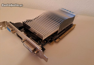 Placa gráfica Nvidia 210 PCI-E 1GB GDDR3
