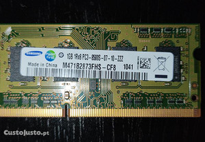 Memória Samsung SODIMM 1 Gb DDR3 8500s