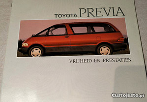 Revista Promocional Toyota Previa XR10