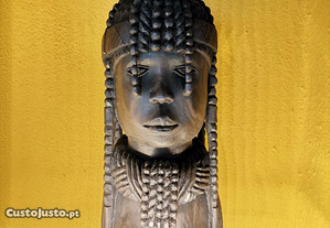 Peça escultura busto senhora africano angolano