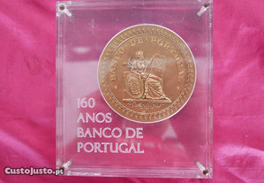 Medalha comemorativa dos 160 Anos do Banco de Port