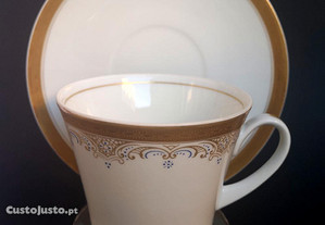 Chávena de Chá em porcelana "Santa Clara/España"