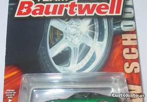 Hot Wheels-Jaguar XK8 - Whips Team Baurtwell -2004