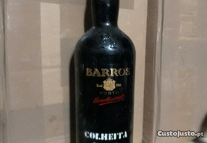 Vinho do porto Barros colheita 1977