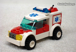 Lego Set - 7902 - Doctor's Car - 2006