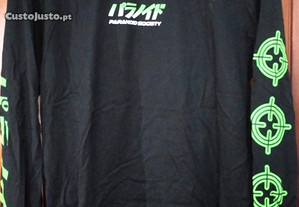 Camisola preta e verde manga comprida da marca FSBN Tamanho L