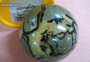 Bola de mineral semi-precioso septária 10,5cm