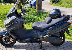 Moto Scooter Sym Maxsym 400i