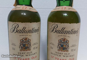 2 garrafas de whisky Ballantine's 17 anos