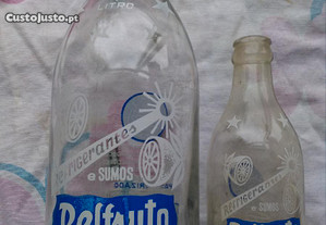 Garrafa antiga dos refrigerantes BELFRUTO