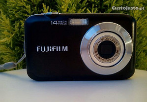 Máquina fotográfica digital - Fujifilm 14 mp